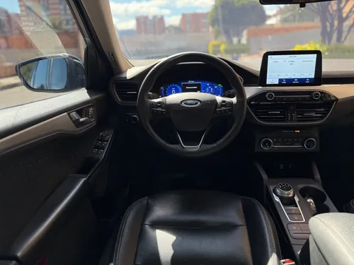 Ford Escape ESCAPE SE HYBRID 2.500cc A/T 6AB FE 4X2