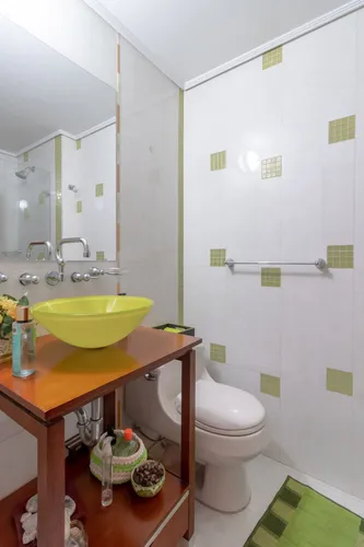 Apartamento En Venta En Cerros De Niza. Cod V8241