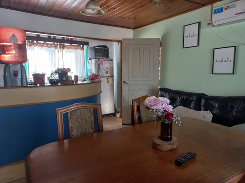 Casa Con Lote En Venta, General Las Heras