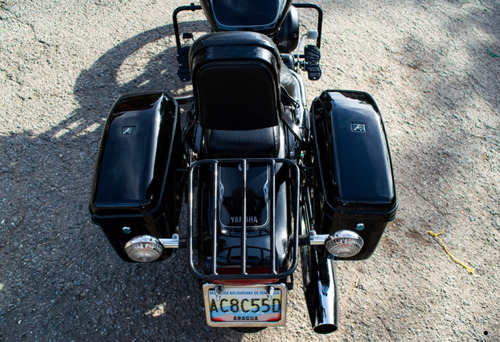 V-star Midnight Custom 650cc 2006
