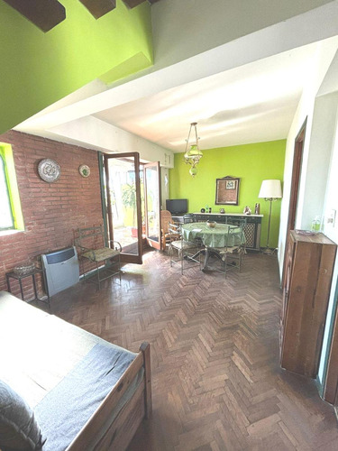 Departamento Sobre Avenida - 3 Amb Al Frente - 2 Balcones - Excelente Vista Y Ubicacion