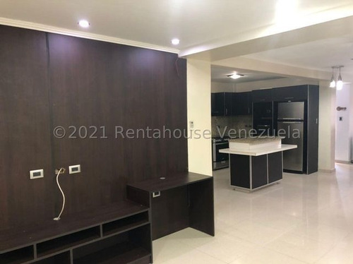 Imagen 4 de 12 de Freddy Camacaro Rentahouse, Townhouse En Venta En Monteserino San Diego. 22-5280