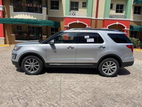 Imagen 6 de 15 de Ford Explorer Limited Americana