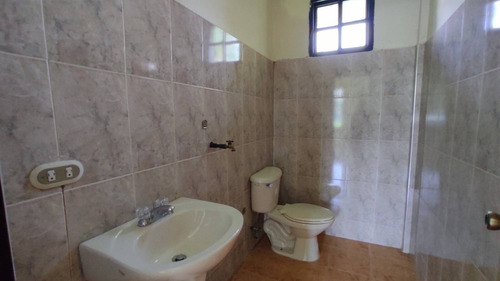 Imagen 15 de 16 de Re/max. Iris Hernandez. Vende Casa (3314/223m2). Safari Carabobo Libertador (tocuyito). Codigo 127350