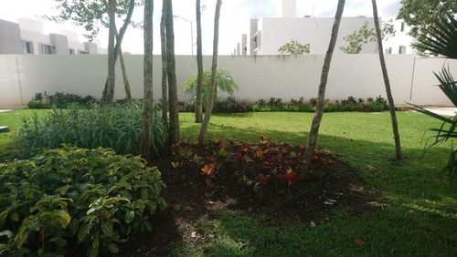 Imagen 13 de 27 de Renta De Departamento En Jardines Del Sur 4 En Cancun