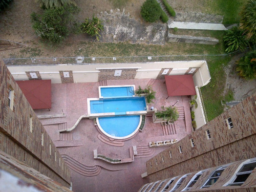 Imagen 6 de 14 de Assad Garden. Apartamento 3 Habitaciones + Den 3 Baños Y 1/2