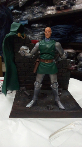 Marvel Legends, Dr Doom, Victor Von Doom, Ronan Wave, !!! (Usado)