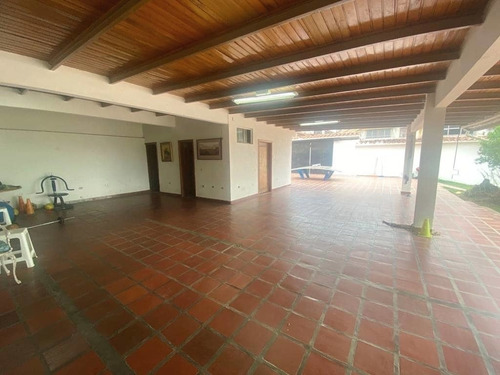 Imagen 7 de 11 de Cf. Se Vende Casa En Urbanización Altos De Pirineos