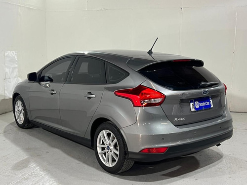 Ford Focus III 2.0 Sedan Titanium At6