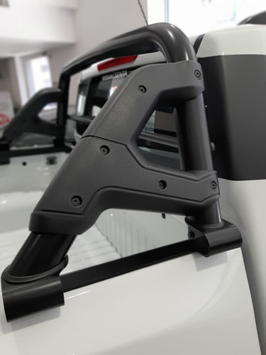 Nissan Frontier X Gear 4x4 At
