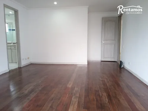 Apartamento En Arriendo En El Poblado. Cod A775296