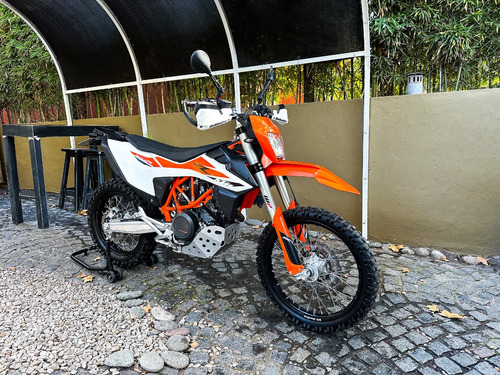 Ktm 690 Enduro R *olivos*