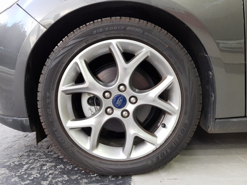 Ford Focus 2.0 Se Fastback 16v Flex 4p Powershift