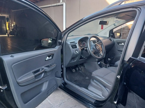 Volkswagen Suran 1.6 Trendline 11b