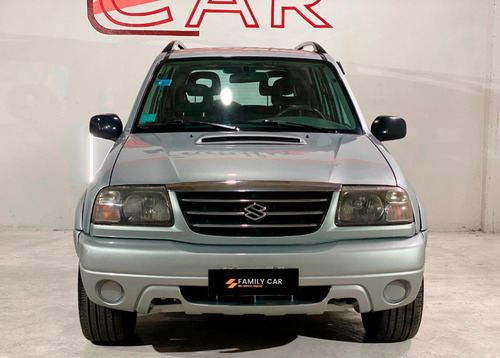 Imagen 2 de 14 de Suzuki Grand Vitara