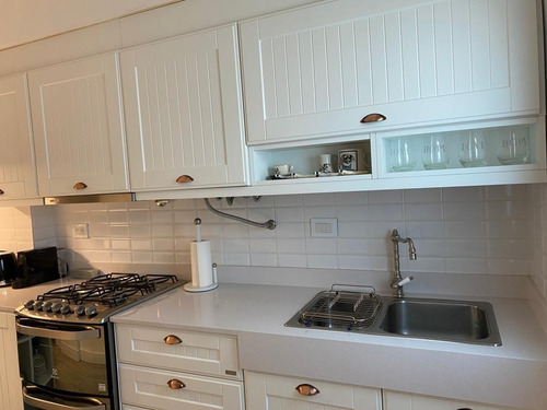 Imagen 9 de 15 de Departamento En Venta En Avellaneda En Excelente Estado.