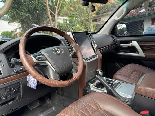 Toyota Land Cruiser Sahara Blindaje 2