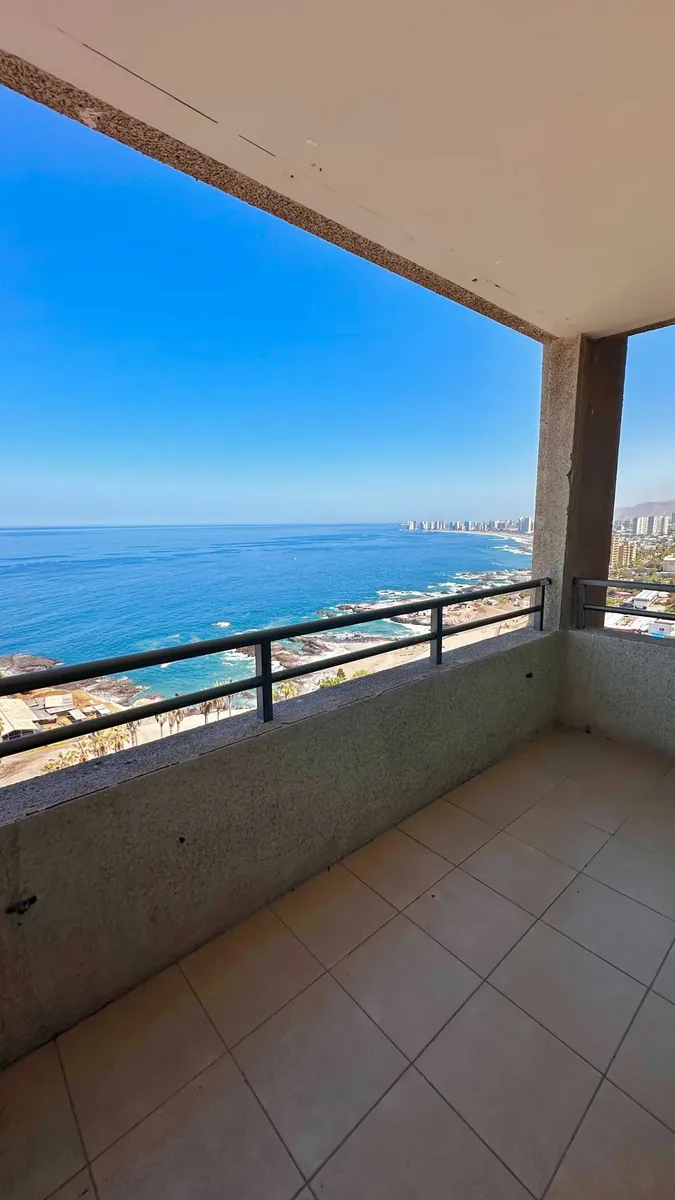 Imagen 5 de 21 de Espacioso Departamento Con Vista Panorámica (172302)