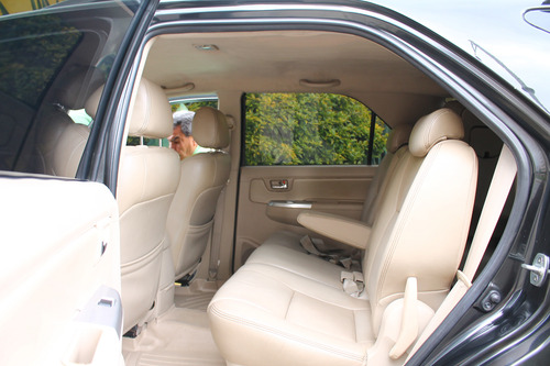 Toyota Fortuner 3.0 Sr5 Diésel 4x4 At