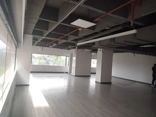 Oficinas En Arriendo Chico Navarra 90-72962