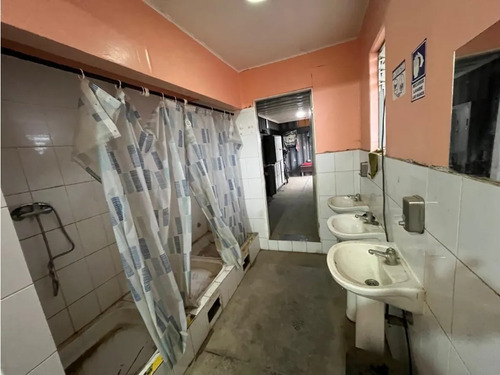 Arriendo Bodega De 2.300 M², Lo Echevers