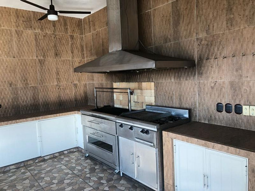 Imagen 7 de 9 de Casa En Venta En Fracc. Valle De Cristal Zona Carr. Nal. (ljgc)