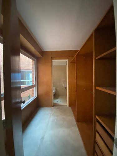 Imagen 9 de 18 de Venta Penthouse A Estrenar En Lomas Del Sol J24
