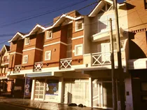 Comprar Excelente Triplex De 4 Amb. C\u002Fcochera A 40 Mts Del Mar. 94 Mts Totales Con Balcon. Mendoza 4600. Lucila Del Mar