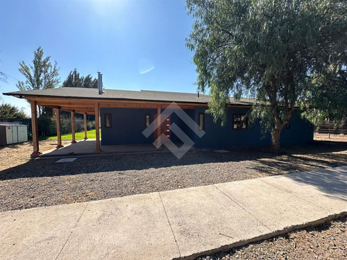 Arriendo En Tlgte Casa 3d 3b Con Piscina Y Riego En 1000 Mts