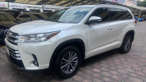 Imagen 1 de 13 de Toyota Highlander 2017 3.5 Xle At