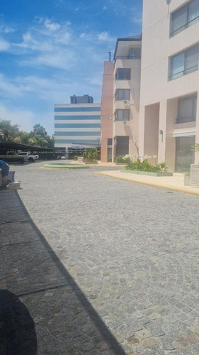 Imagen 12 de 24 de Oficina En Estudios De La Bahía 2!