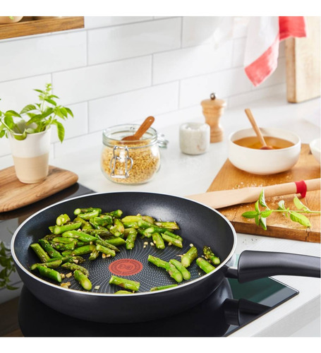 Juego De Sartenes Tefal Generous Cook 20 Cm + 28 Cm Color Negro