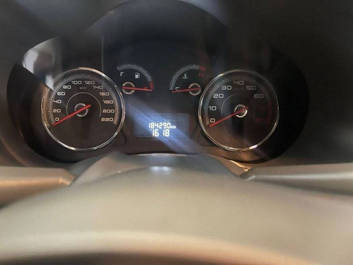 Imagem 8 de 8 de Fiat Siena 1.6 Mpi Essence 16v Flex 4p Manual