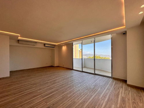 Tibisay Rojas Vende Exclusivo Y Hermoso Apartamento En La Urbanizaciòn El Parral   Cod. 224164