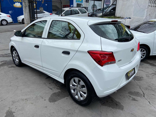 Imagem 2 de 8 de Chevrolet Onix 2020 1.0 Joy 5p