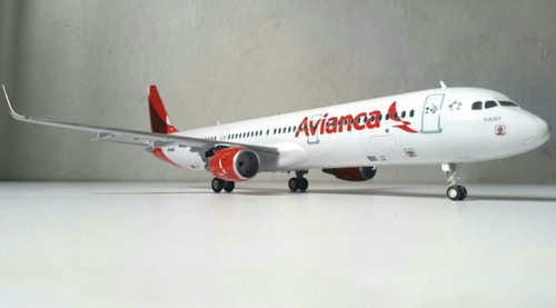 Imagen 1 de 3 de Avion A Escala 1/144 Airbus A321 Avianca