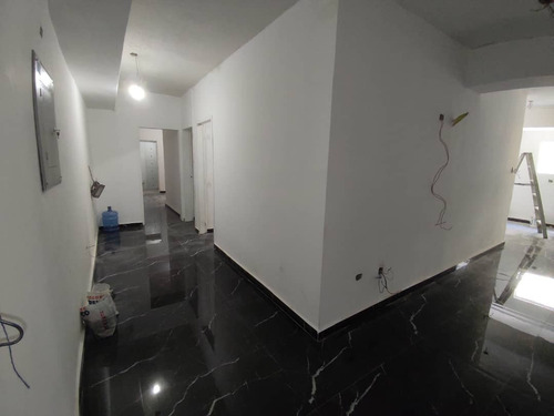 Imagen 3 de 10 de En Venta Apartamento A Estrenar En La Urb, Base Aragua, Res, San Luis 04243368365