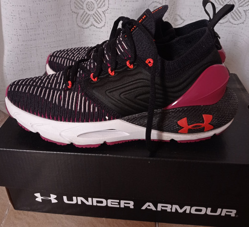 Championes Under Armour 38 Mujer 