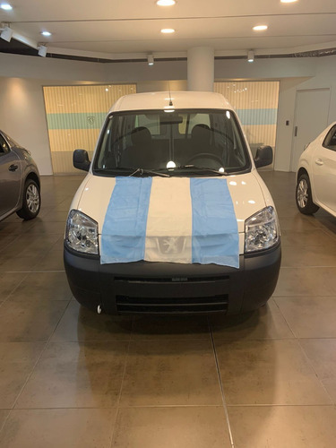 Imagen 20 de 25 de Peugeot Partnert Confort 1.6 2023 3-