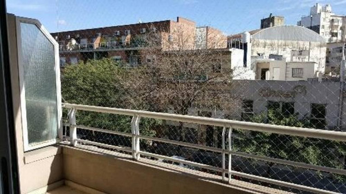 Imagen 4 de 12 de 2 Ambientes Al Frente Con Balcon