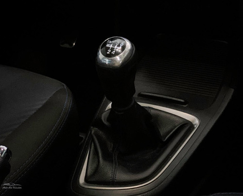Imagem 12 de 12 de Hyundai Hb20x 2015 1.6 Style Flex 5p
