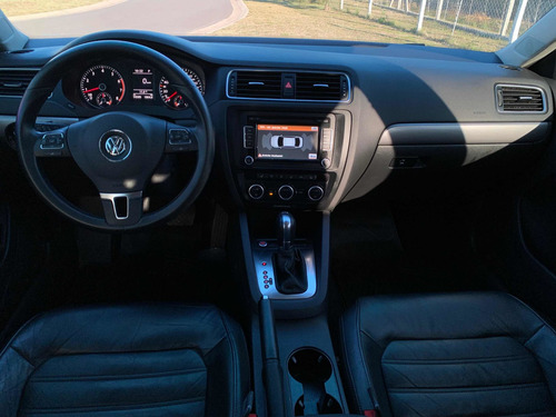 Imagen 10 de 15 de Volkswagen Vento 2014 2.0 Sportline Tsi 200cv Bi-xenon Dsg