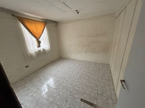 Departamento En Venta De 2 Dorm. En San Bernardo
