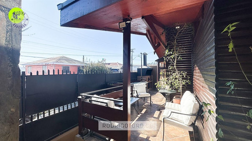 Casa En Venta De 3d, 3b, 2e, Bodega En Villa Lomas De Penco