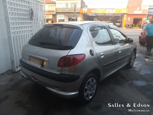 Peugeot 206 Presence 1.4 Flex 2006/2007