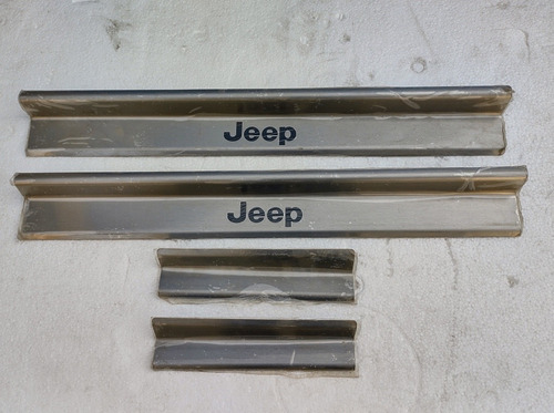 Estribos Interiores Jeep Wrangler 07/18 Acero # 82210142ab