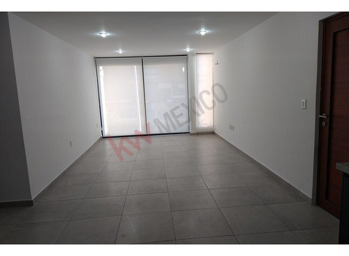 Departamento En Venta En El Refugio, Querétaro . Precio De Oportunidad¡¡¡