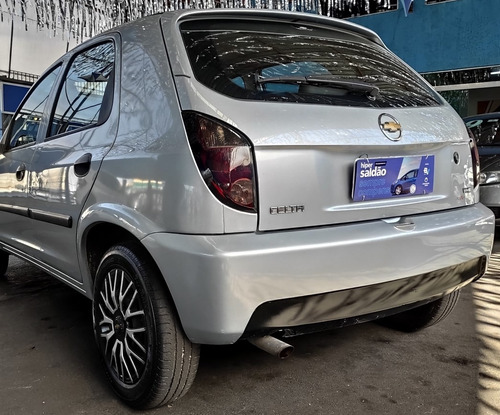 Imagem 7 de 10 de Chevrolet Celta 2009 1.0 Spirit Flex Power 5p 77 Hp