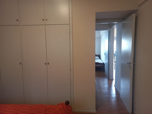 Departamento 3 Amb A La Calle Zona La Perla Plaza España Con Balcon Mar Del Plata