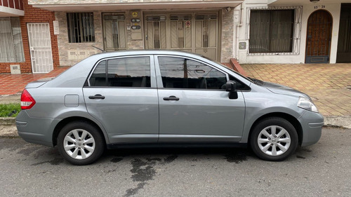 Nissan Tiida 1.8 Miio